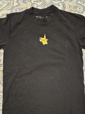 Pikachu Pokemon Complex SMALL Crewneck